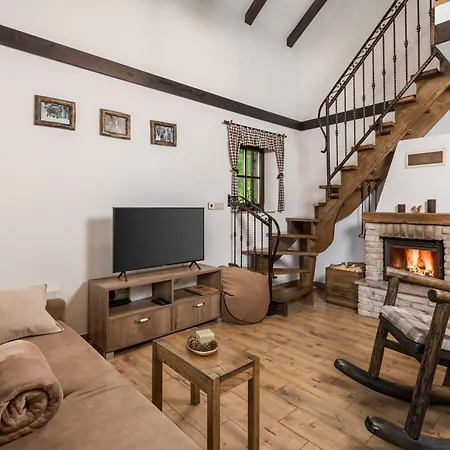 샬레 Gorska Bajka - Smreka, Kuca Za Odmor I Wellness Stara Susica