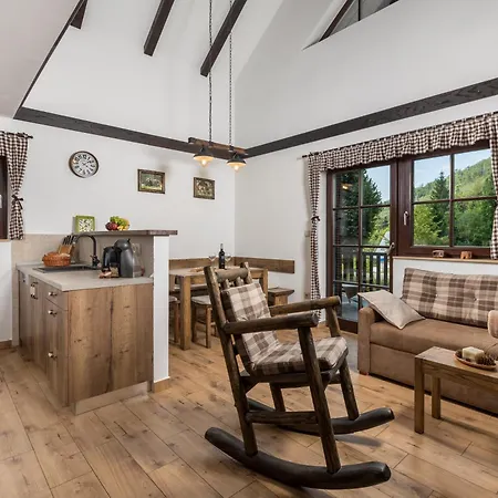 Gorska Bajka - Smreka, Kuca Za Odmor I Wellness * Stara Susica