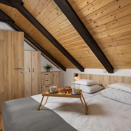 Gorska Bajka - Smreka, Kuca Za Odmor I Wellness *